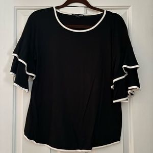 Cable and Gauge small Calypso top in black